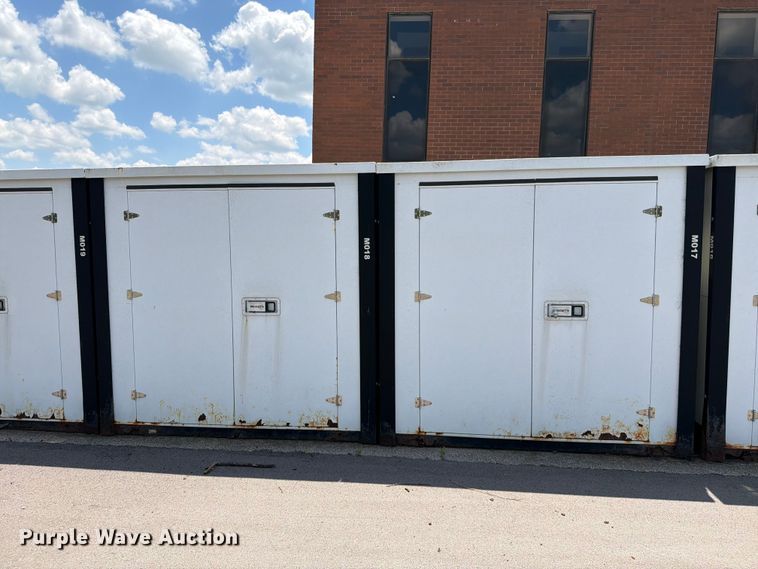 image for item FN5731 (16) storage containers