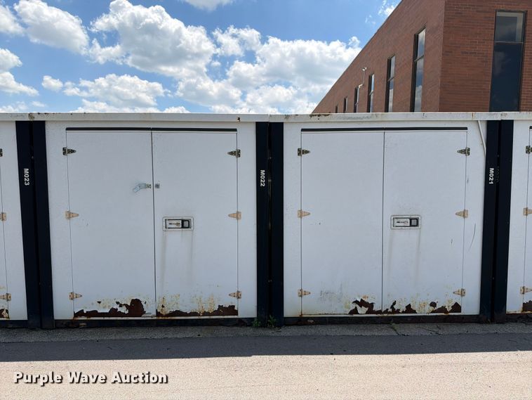 image for item FN5731 (16) storage containers