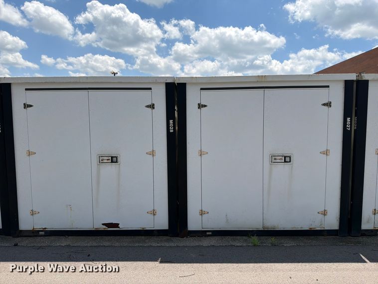 image for item FN5731 (16) storage containers