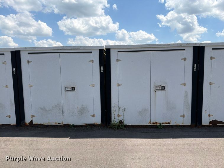 image for item FN5733 (24) storage containers