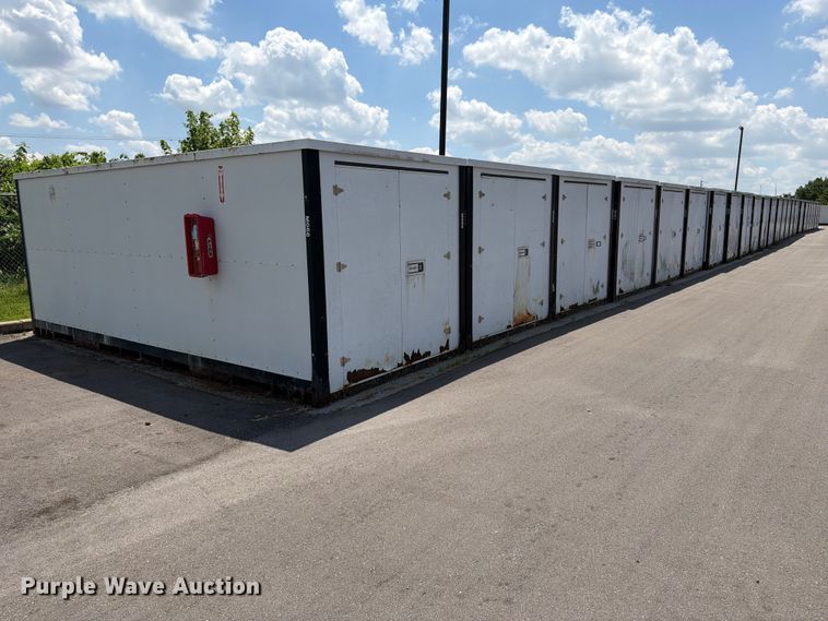 image for item FN5733 (24) storage containers