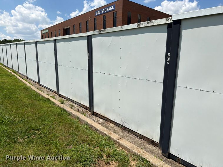 image for item FN5733 (24) storage containers
