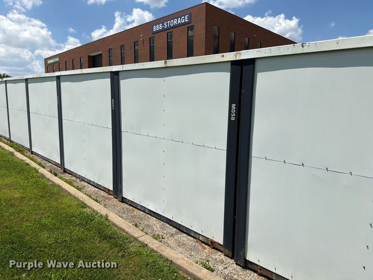 image for item FN5733 (24) storage containers