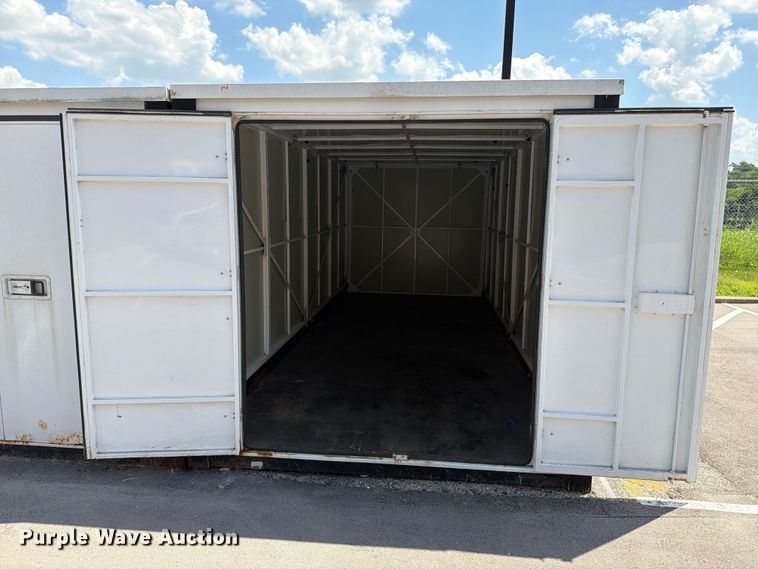 image for item FN5733 (24) storage containers