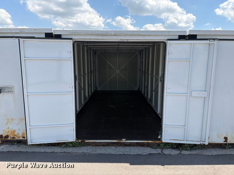 image for item FN5733 (24) storage containers