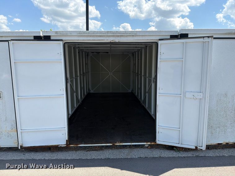 image for item FN5733 (24) storage containers