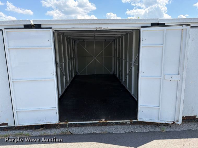 image for item FN5733 (24) storage containers