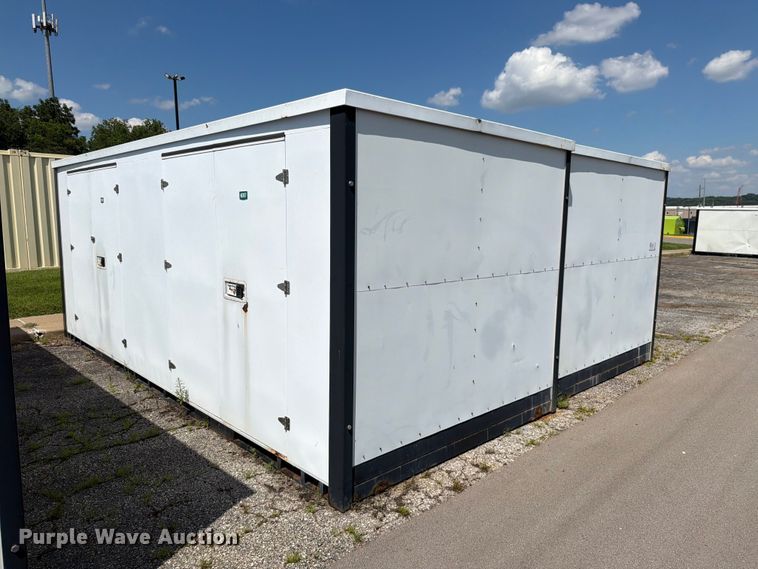 image for item FN5734 (2) storage containers