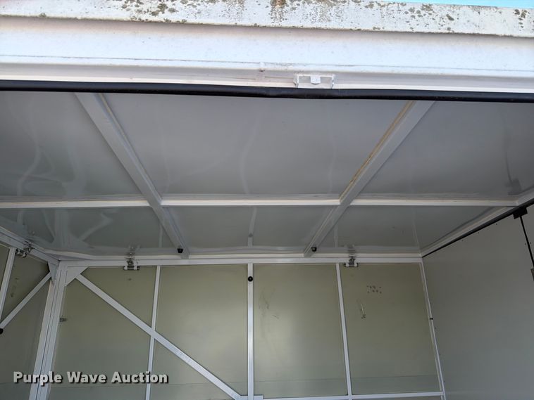 image for item FN5734 (2) storage containers