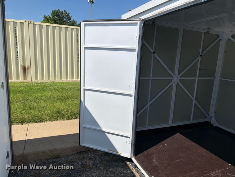 image for item FN5734 (2) storage containers