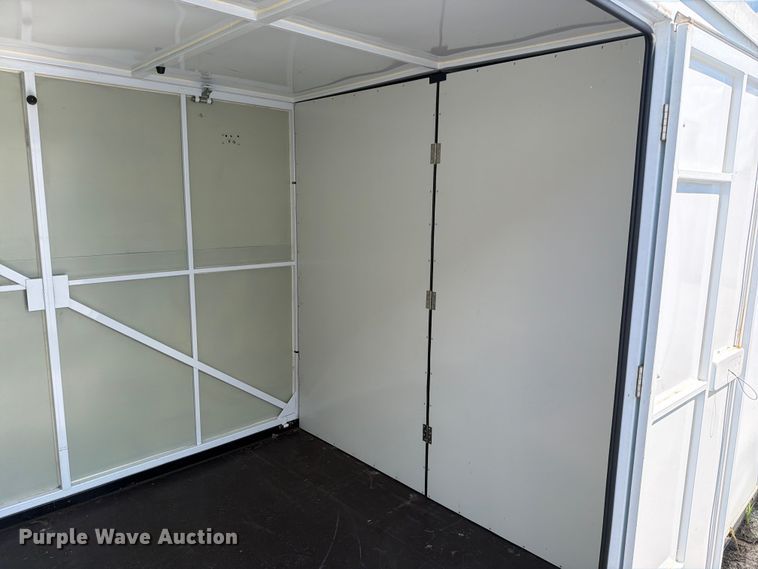 image for item FN5734 (2) storage containers