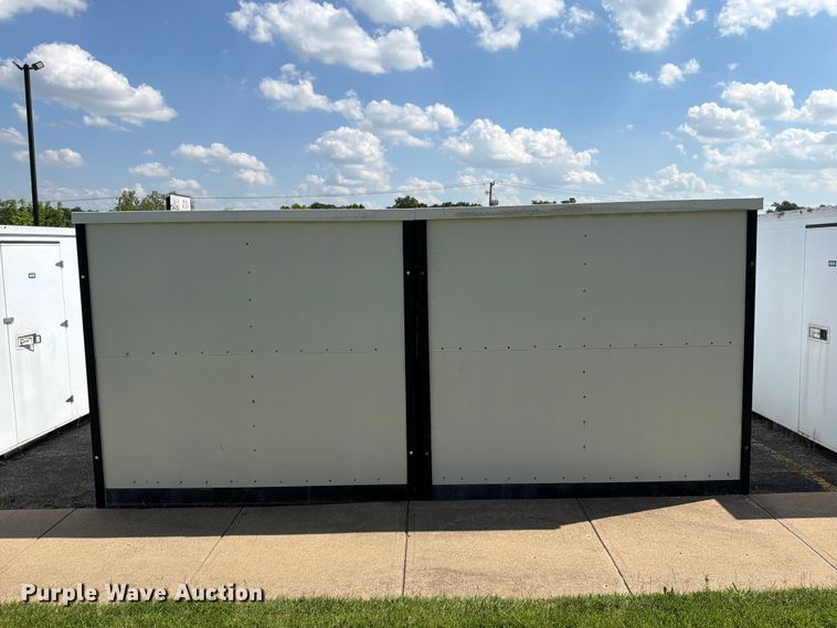 image for item FN5735 (2) storage containers