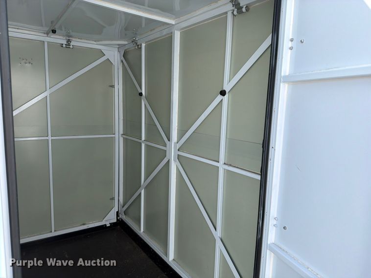 image for item FN5735 (2) storage containers