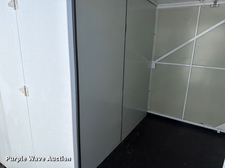image for item FN5735 (2) storage containers