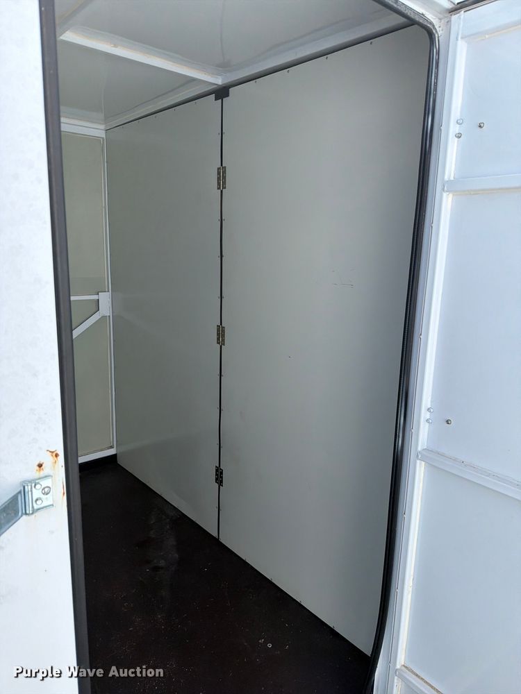 image for item FN5735 (2) storage containers