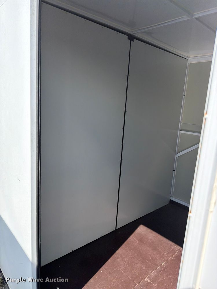 image for item FN5735 (2) storage containers