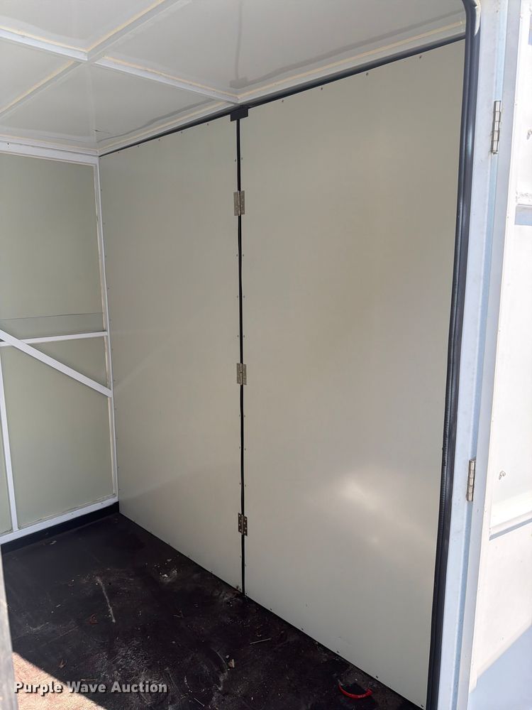 image for item FN5735 (2) storage containers