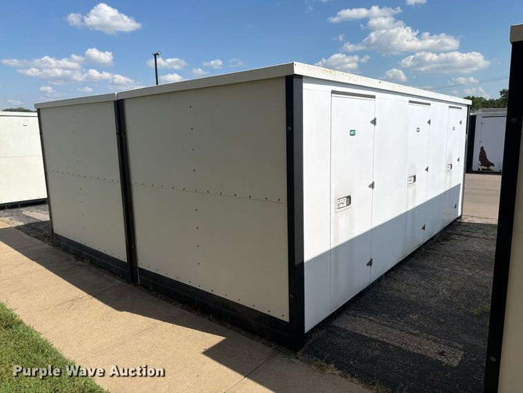 image for item FN5737 (2) storage containers