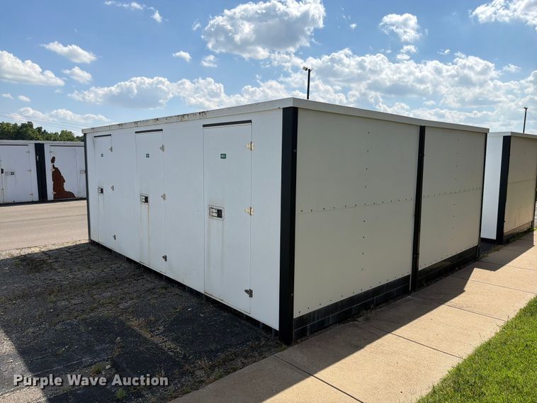 image for item FN5737 (2) storage containers
