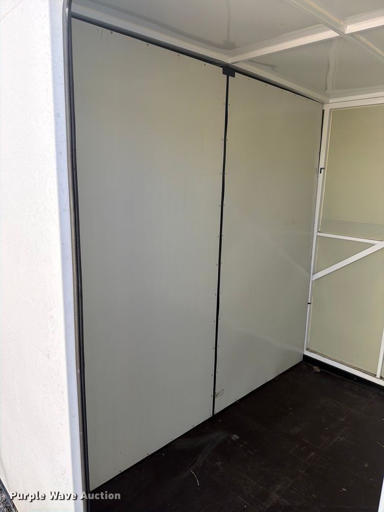 image for item FN5737 (2) storage containers