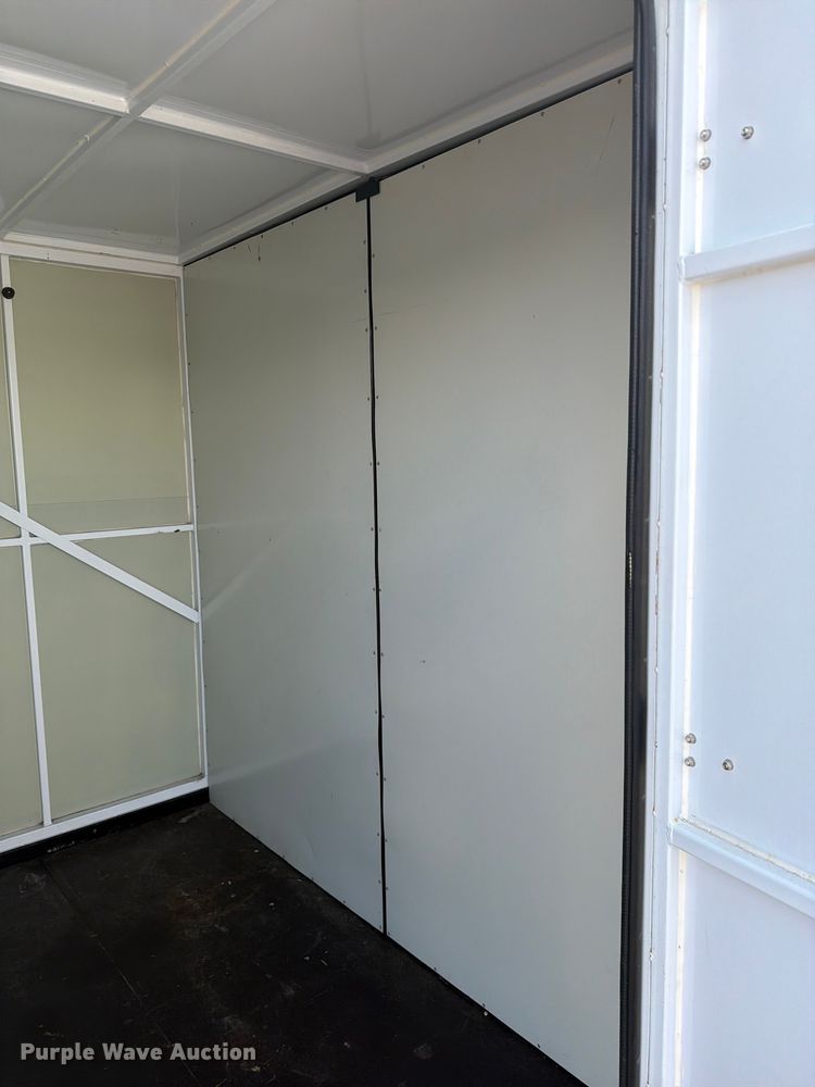 image for item FN5737 (2) storage containers