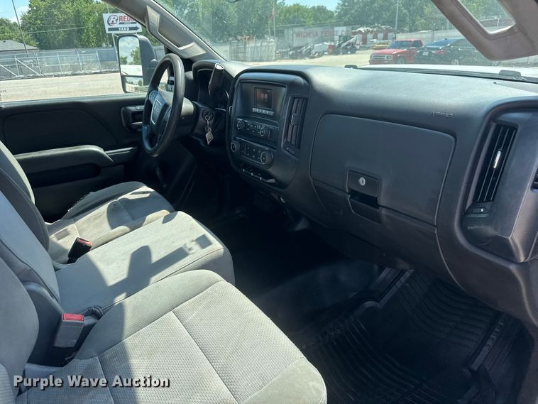 image for item NJ9066 2016 GMC Sierra 2500HD utility bed pickup truck