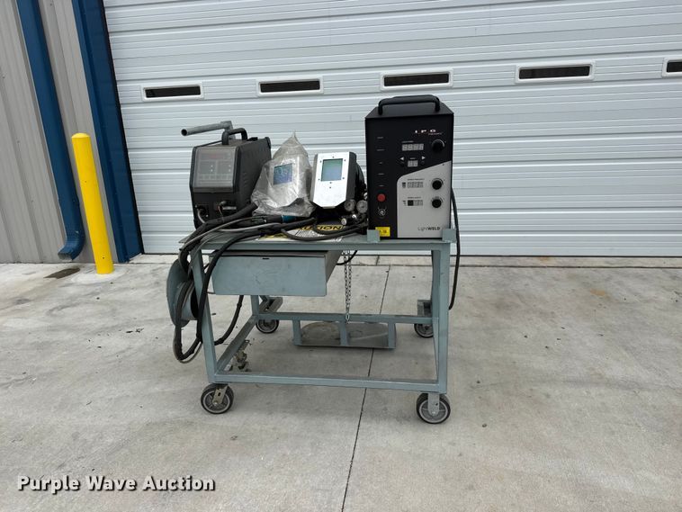 image for item NJ9121 2022 IPG Photonics LightWELD SYSHHW000000001U laser welder