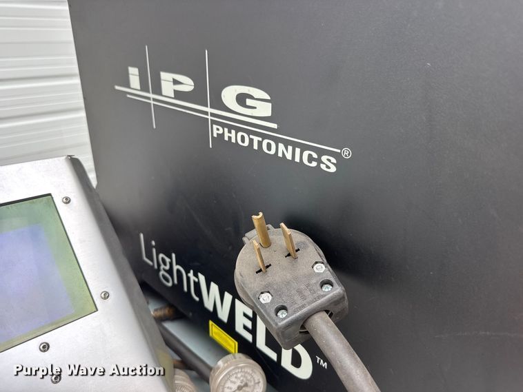 image for item NJ9121 2022 IPG Photonics LightWELD SYSHHW000000001U laser welder