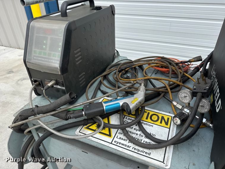 image for item NJ9121 2022 IPG Photonics LightWELD SYSHHW000000001U laser welder
