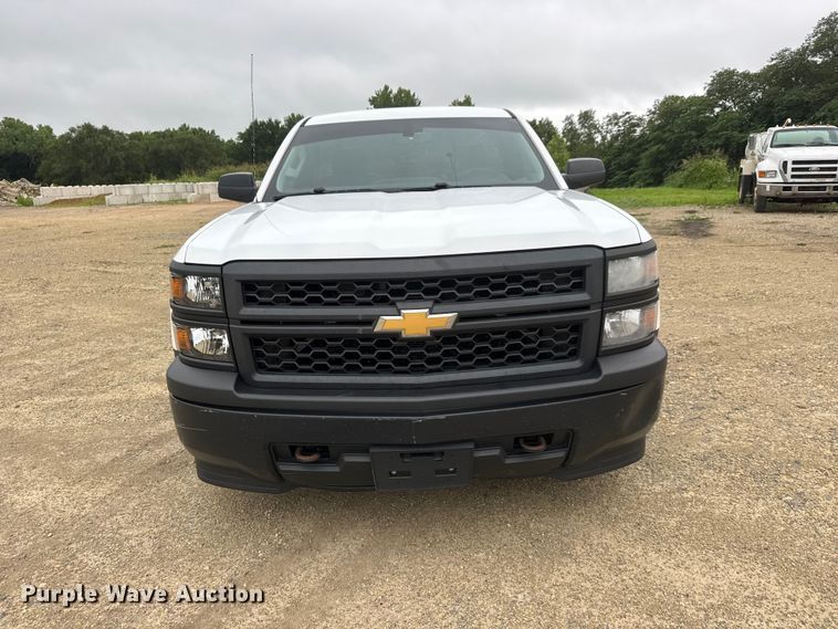 image for item NJ9137 2014 Chevrolet Silverado 1500 pickup truck