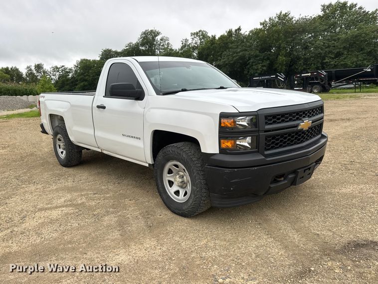image for item NJ9137 2014 Chevrolet Silverado 1500 pickup truck