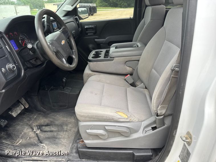 image for item NJ9137 2014 Chevrolet Silverado 1500 pickup truck