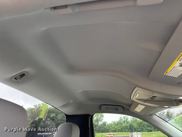 image for item NJ9137 2014 Chevrolet Silverado 1500 pickup truck