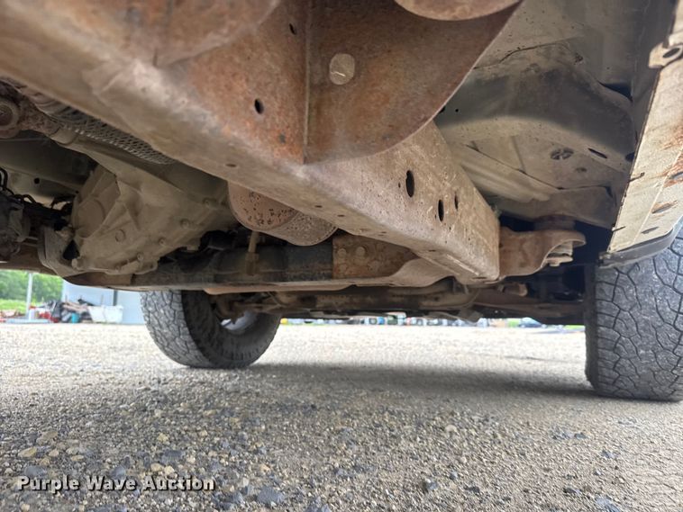 image for item NJ9137 2014 Chevrolet Silverado 1500 pickup truck