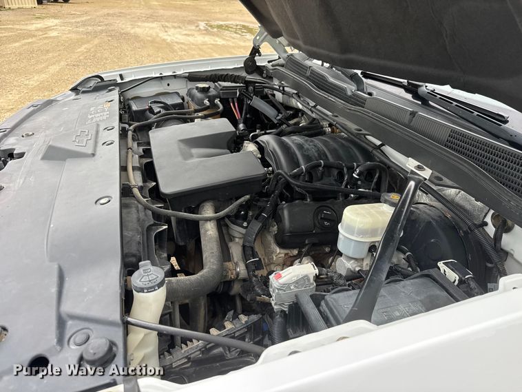 image for item NJ9137 2014 Chevrolet Silverado 1500 pickup truck