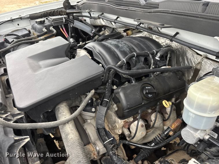 image for item NJ9137 2014 Chevrolet Silverado 1500 pickup truck