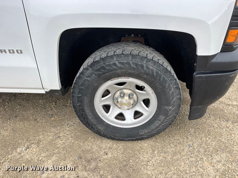 image for item NJ9137 2014 Chevrolet Silverado 1500 pickup truck
