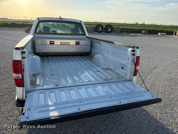 image for item NJ9172 2007 Ford F150 pickup truck