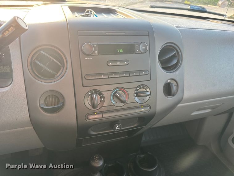 image for item NJ9172 2007 Ford F150 pickup truck