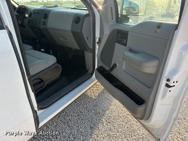 image for item NJ9172 2007 Ford F150 pickup truck