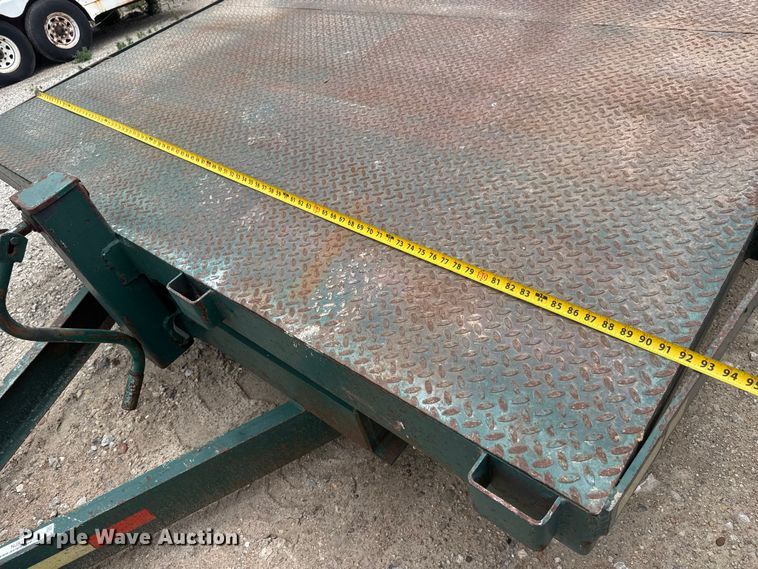 image for item NJ9180 1994 Shop built  flatbed trailer