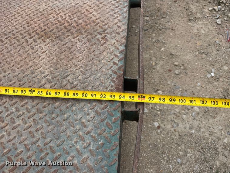 image for item NJ9180 1994 Shop built  flatbed trailer