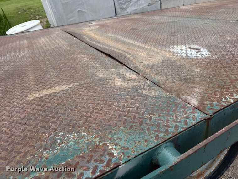 image for item NJ9180 1994 Shop built  flatbed trailer