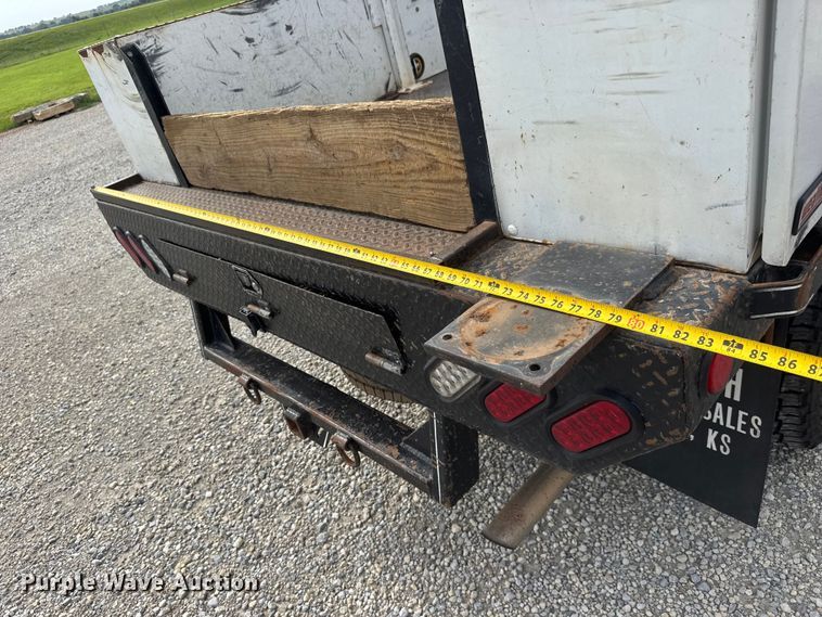 image for item NJ9196 2012 Chevrolet Silverado 3500HD flatbed pickup truck