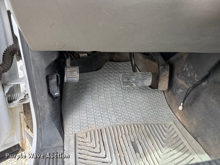 image for item NJ9197 2012 Chevrolet Silverado 1500 Ext. Cab pickup truck