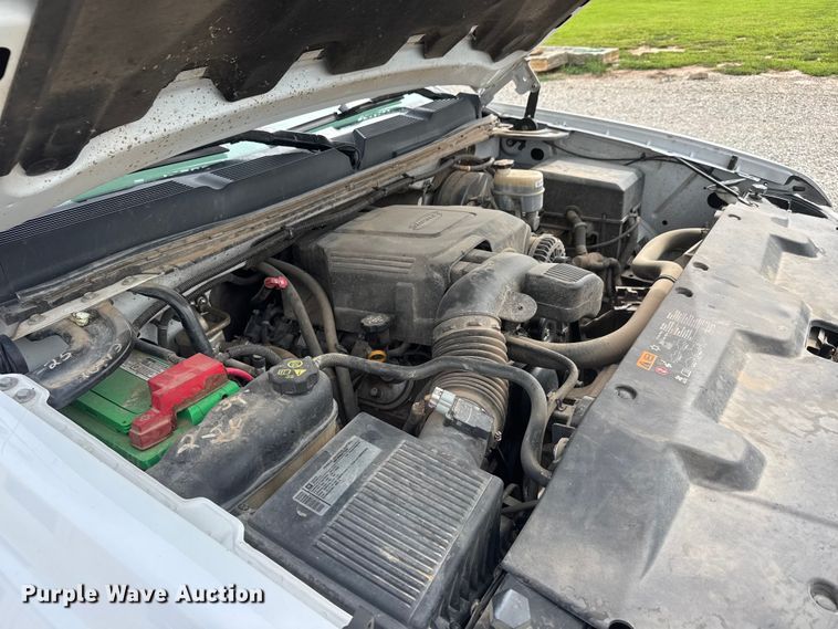 image for item NJ9197 2012 Chevrolet Silverado 1500 Ext. Cab pickup truck