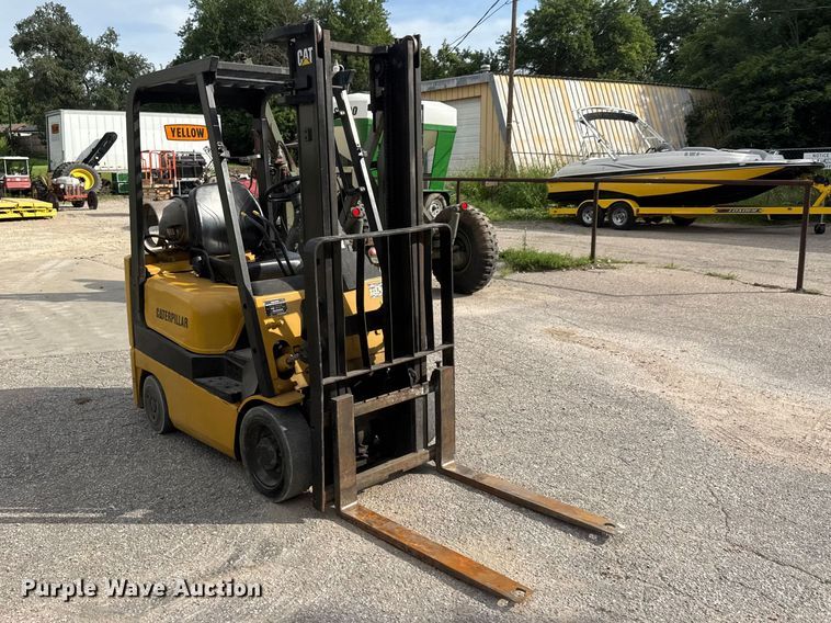 image for item NJ9208 Caterpillar GC15K forklift