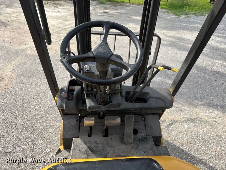 image for item NJ9208 Caterpillar GC15K forklift
