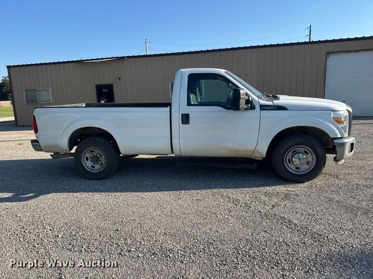 image for item NJ9243 2014 Ford F250 Super Duty pickup truck