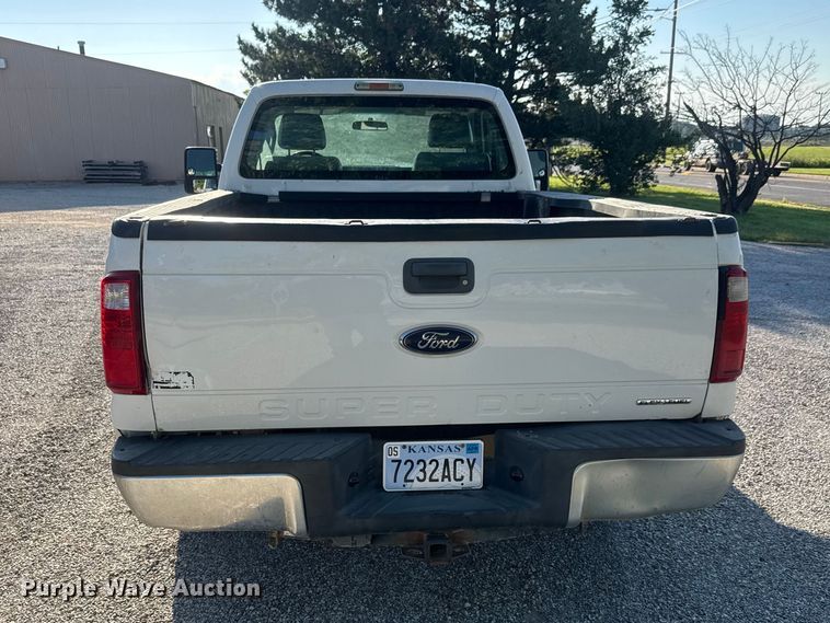 image for item NJ9243 2014 Ford F250 Super Duty pickup truck